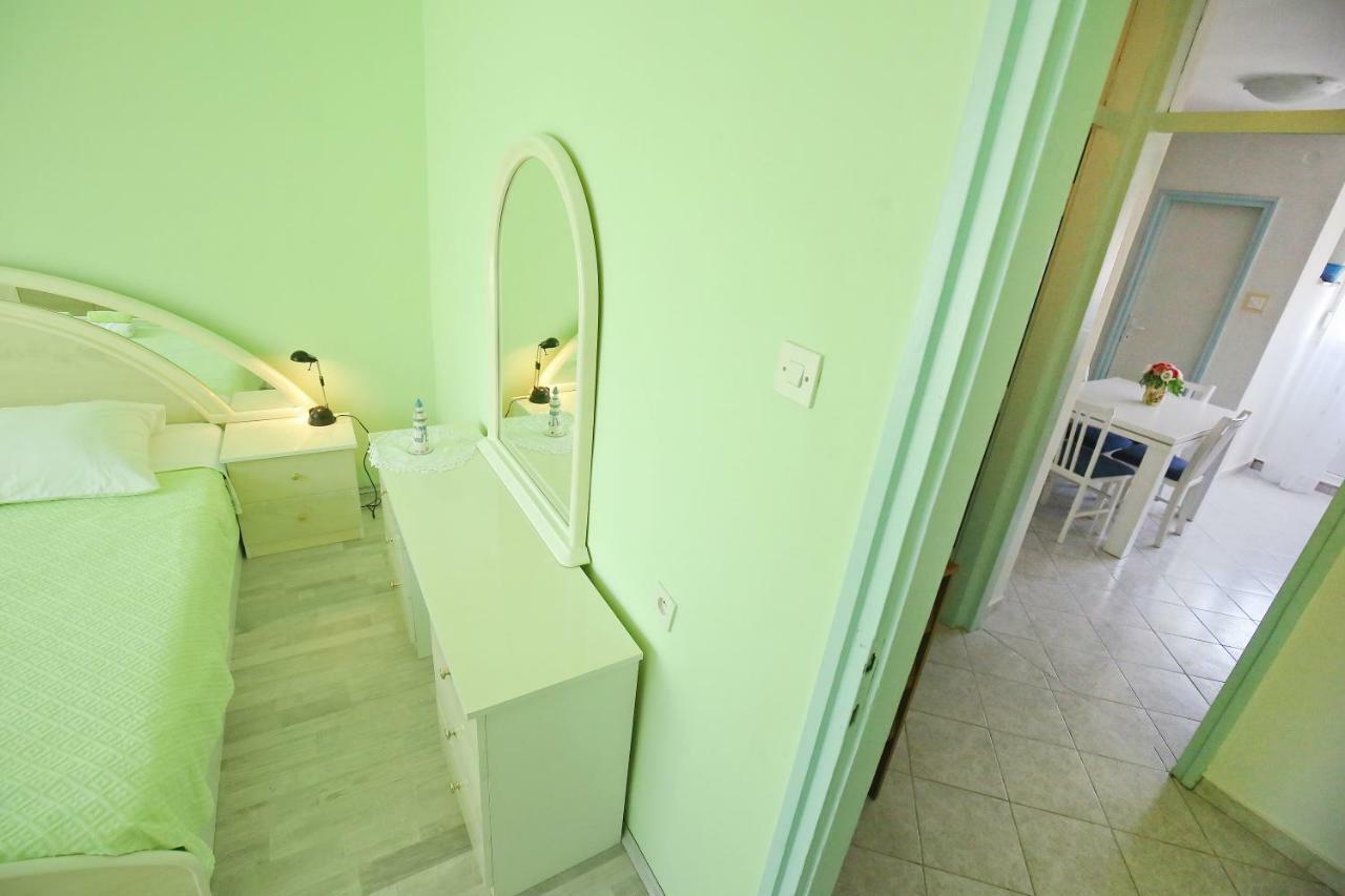 Good Vibes Apartment Zára Kültér fotó